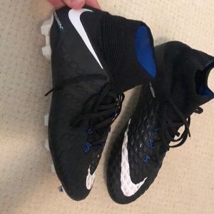 Black Nike Soccer Cleats. High Top Size US 7.5.